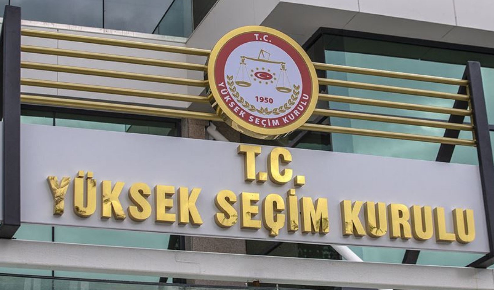 YSK’ya seçilen son üye de belli oldu