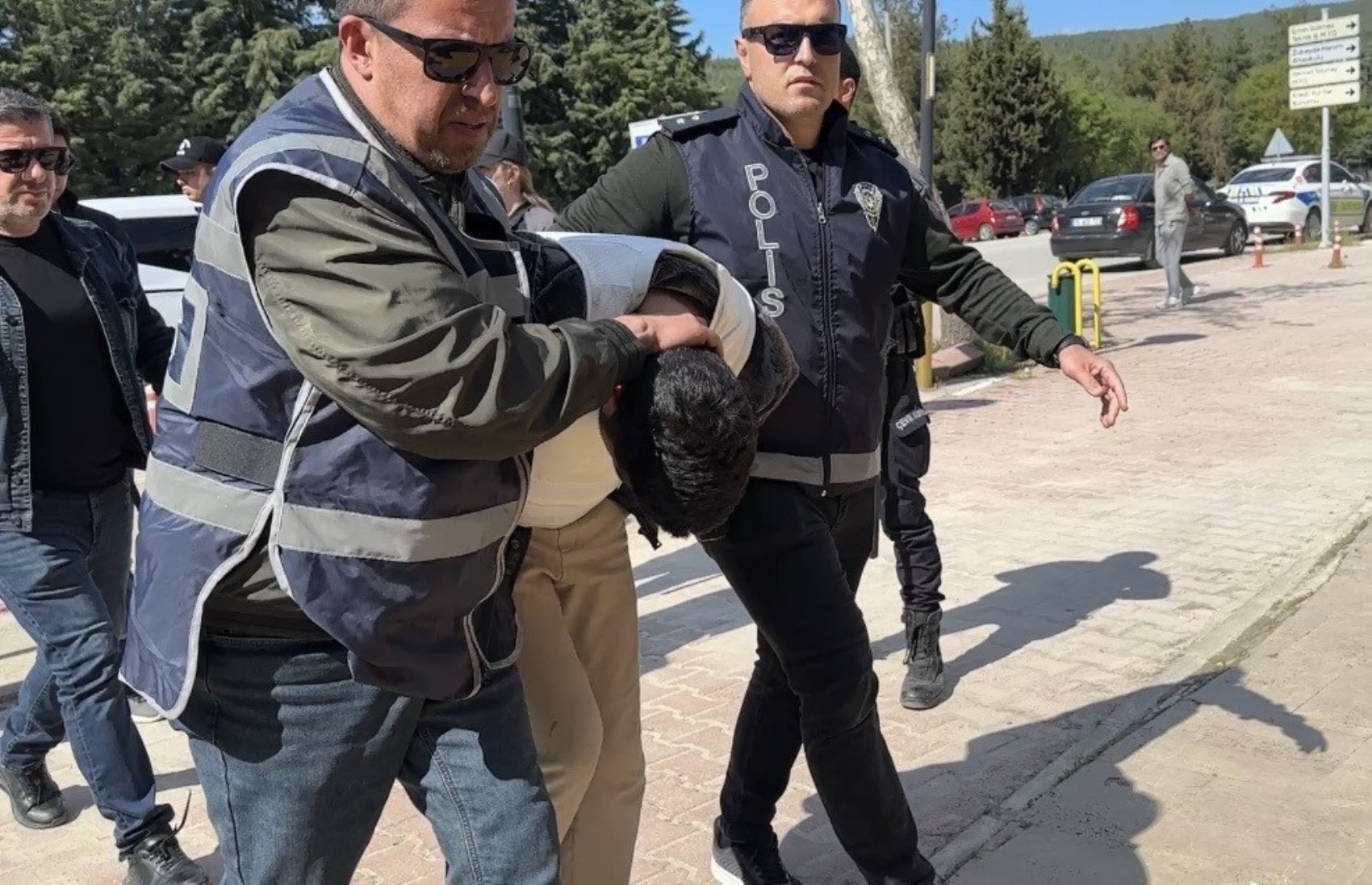 Kübra'nın katilleri, sosyal medya hesabına girip yaşıyor süsü vermiş: Bunu yaptıysa hayatta dedik