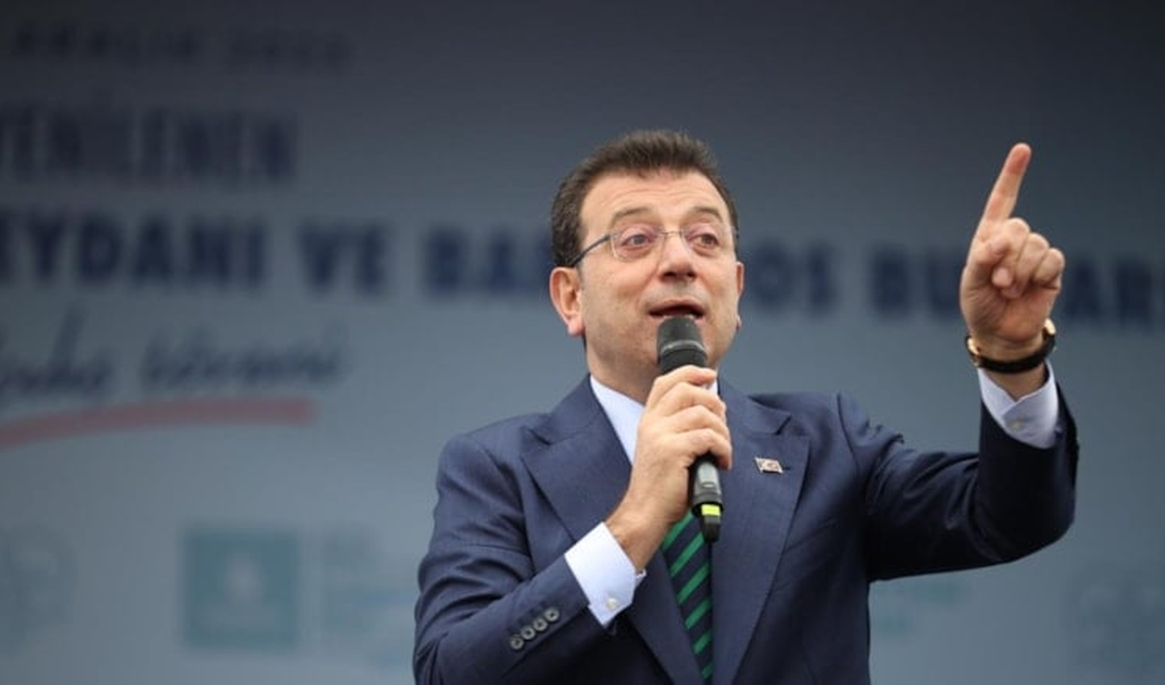 İmamoğlu Meclis'ten geçen düzenlemeye tepki gösterdi