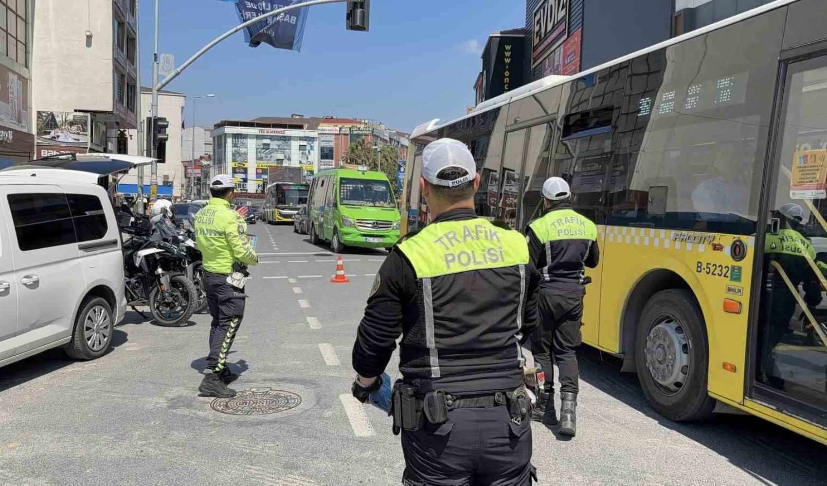Beyoğlu, Fatih ve Beşiktaş'ta trafiğe kapatılacak yollar