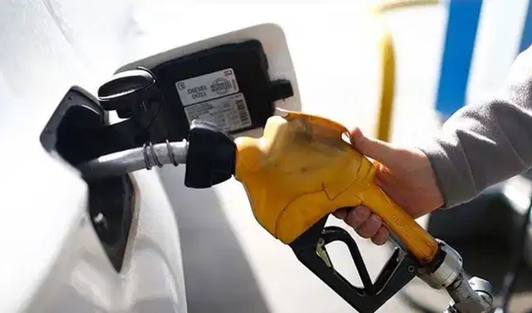 Benzin ve motorinde tabela değişecek