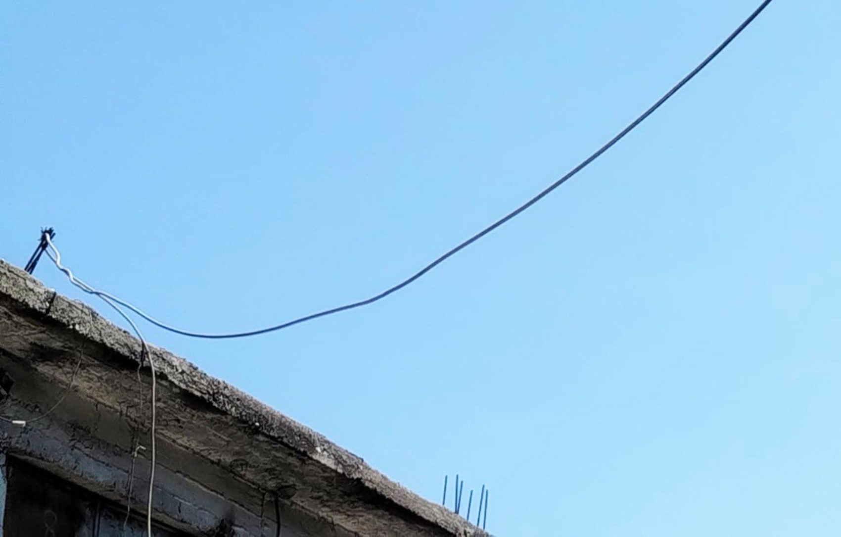 Şanlıurfa’da kaçak elektrikle araç şarj istasyonu