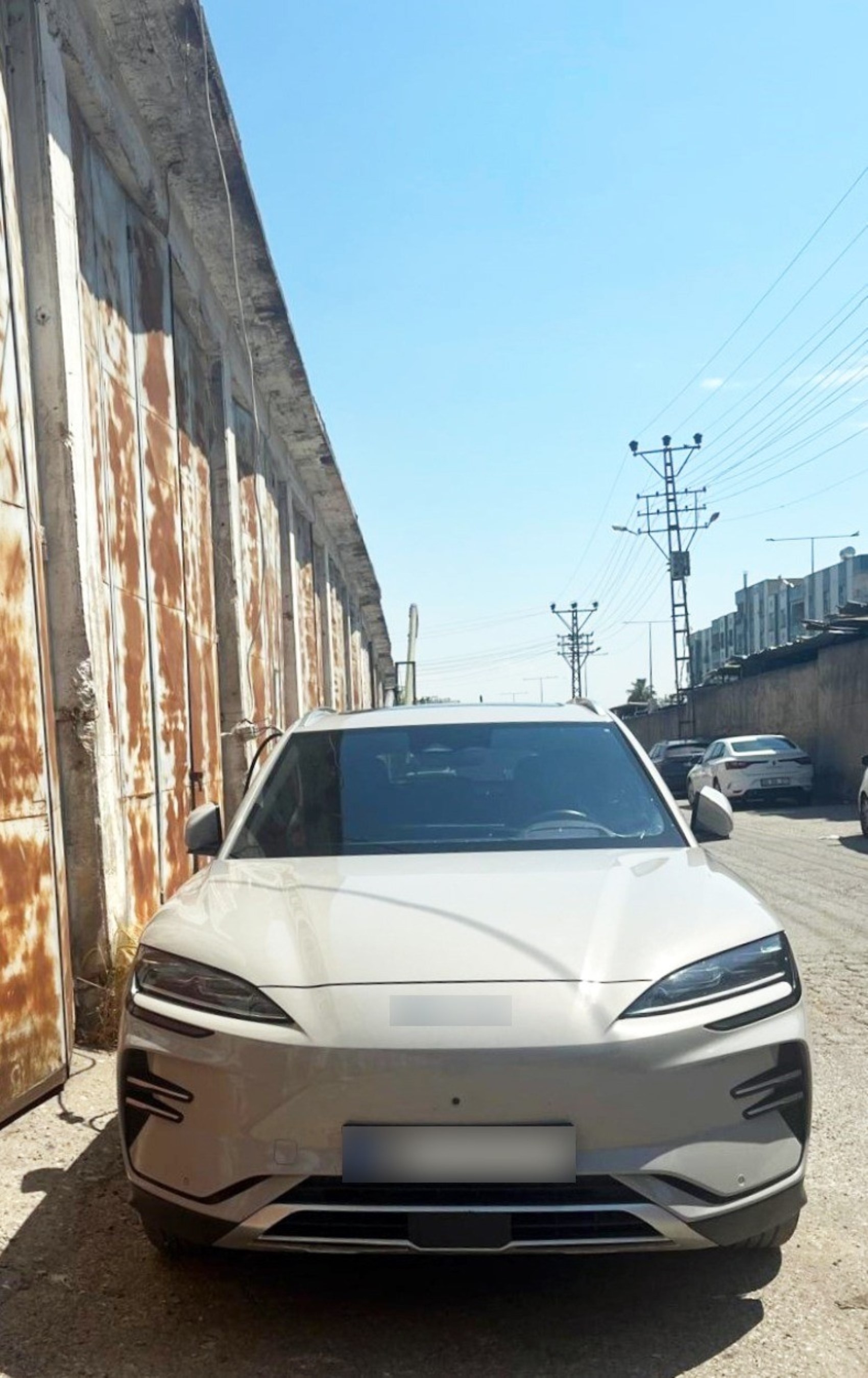 Şanlıurfa’da kaçak elektrikle araç şarj istasyonu