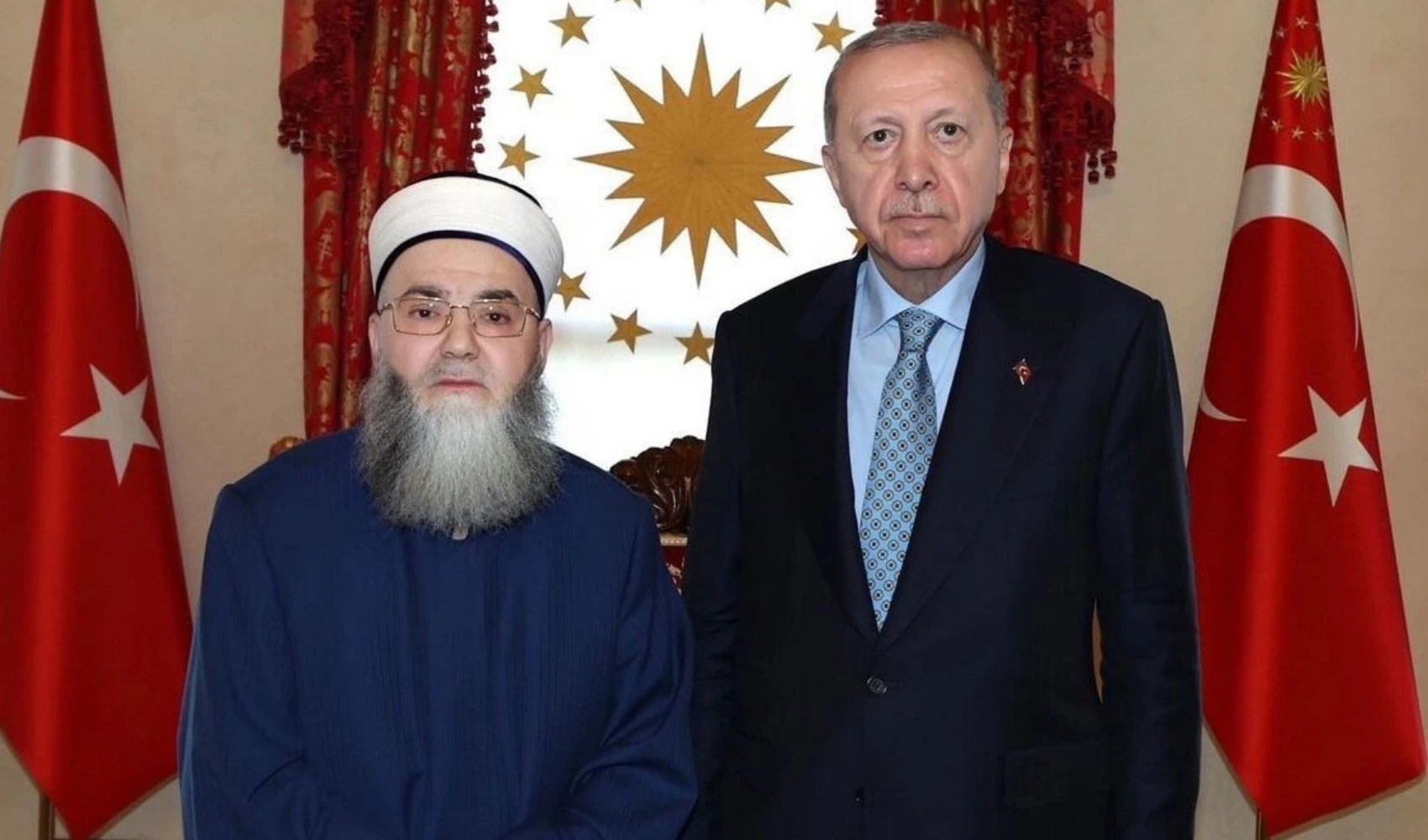 Cübbeli Ahmet Menzil cemaatiyle temasa geçti, Erdoğan'la buluştu