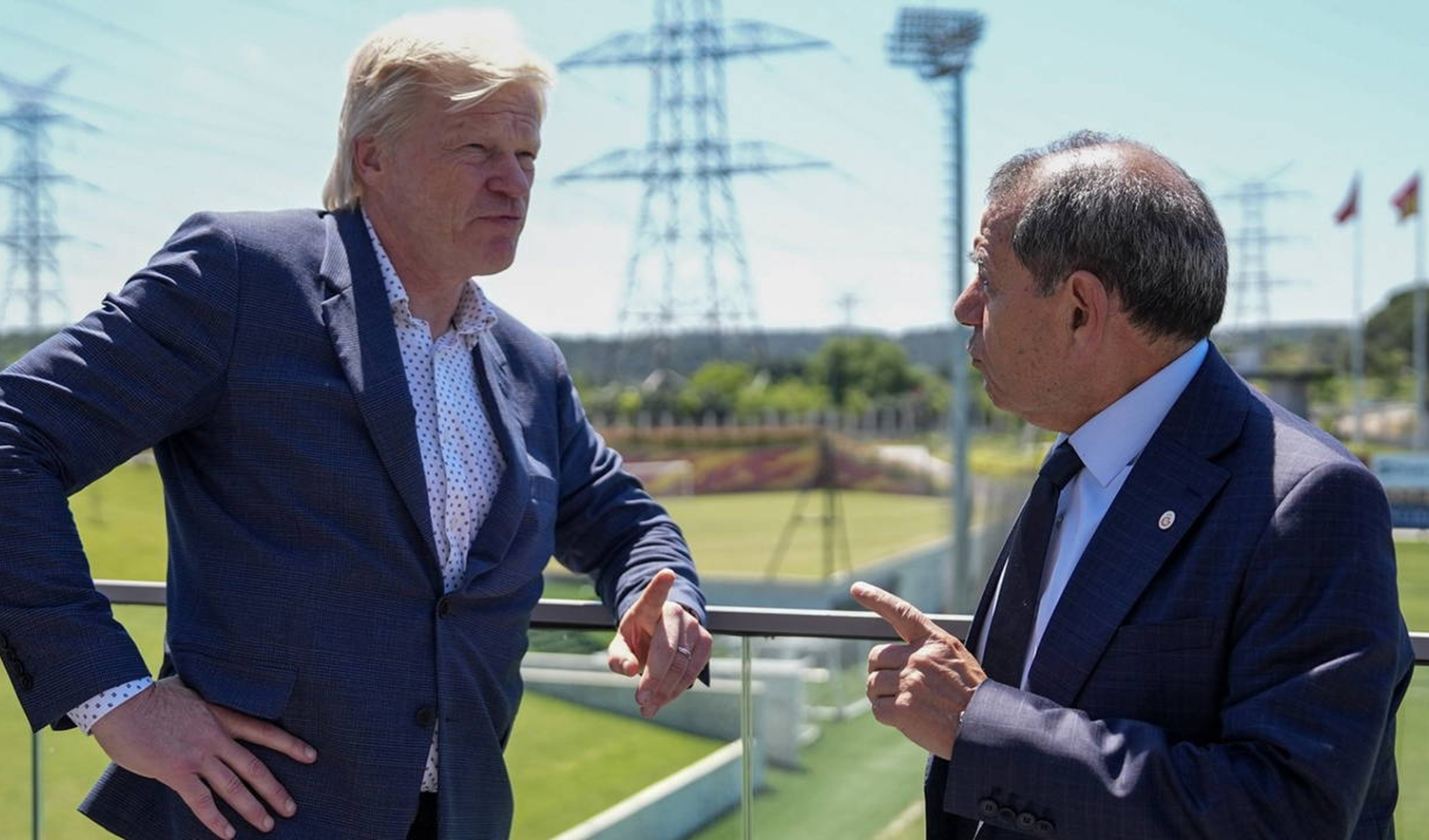 Alman futbolunun unutulmaz ismi Oliver Kahn'dan Galatasaray'a ziyaret