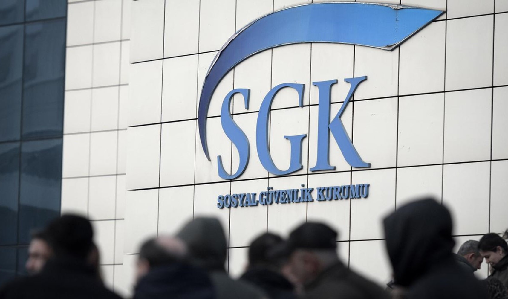 Antalya’daki SGK operasyonunda yeni ayrıntılar! MASAK raporları dosyaya girdi
