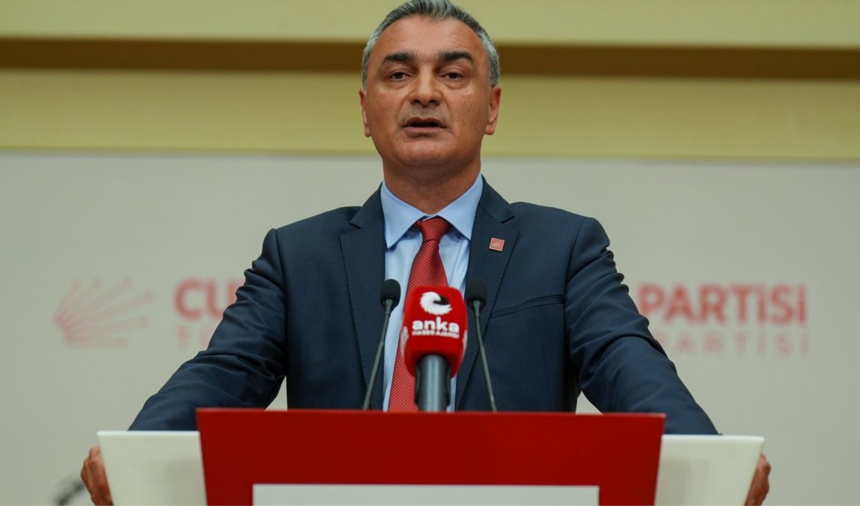 Son Dakika... CHP'de kurultay düğmesine basıldı: Müslim Sarı'dan kritik açıklama