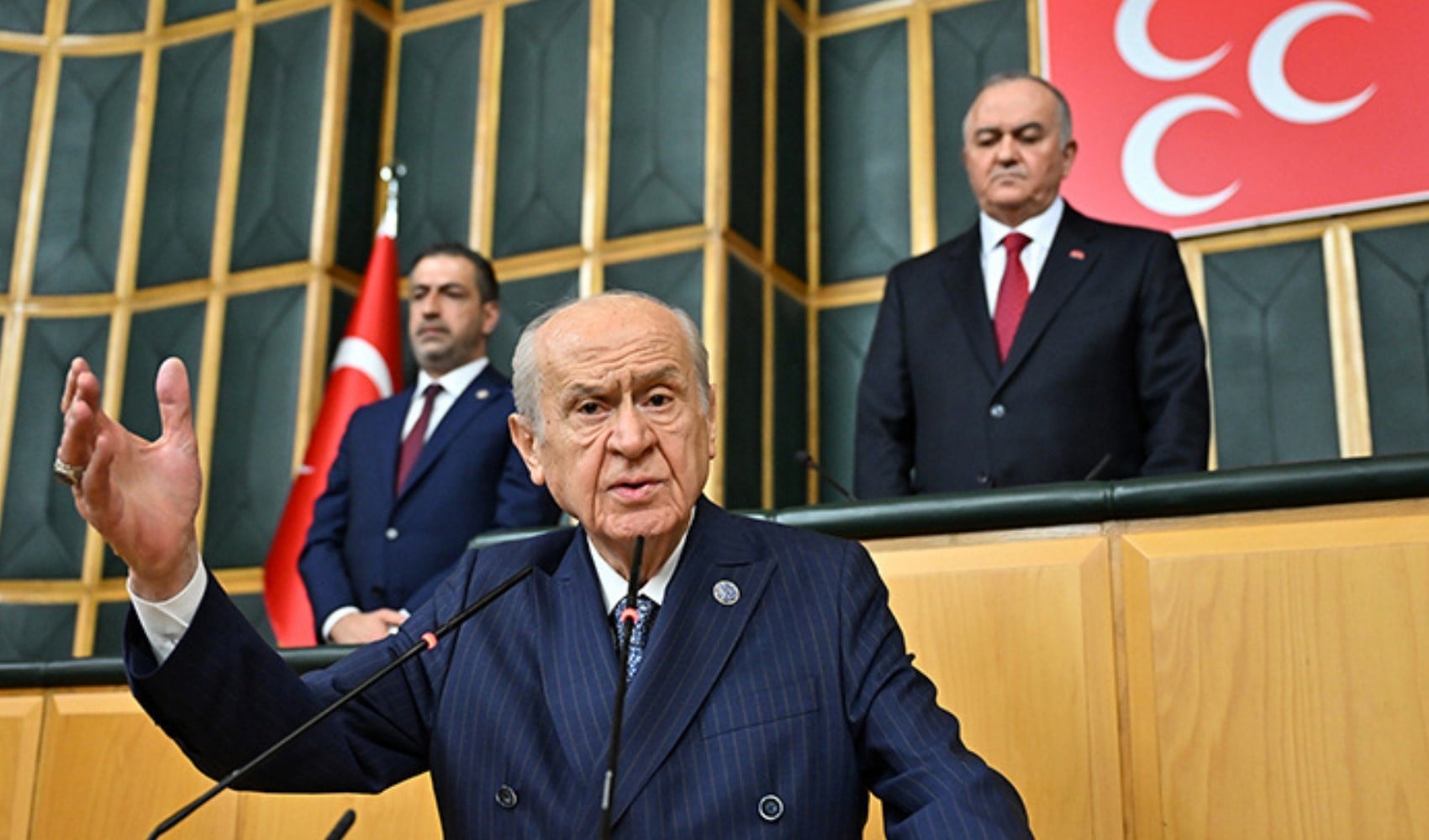 Bahçeli CHP'deki mutlak butlan tartışmasına girdi: 'Milletin sorunu haline geldi'
