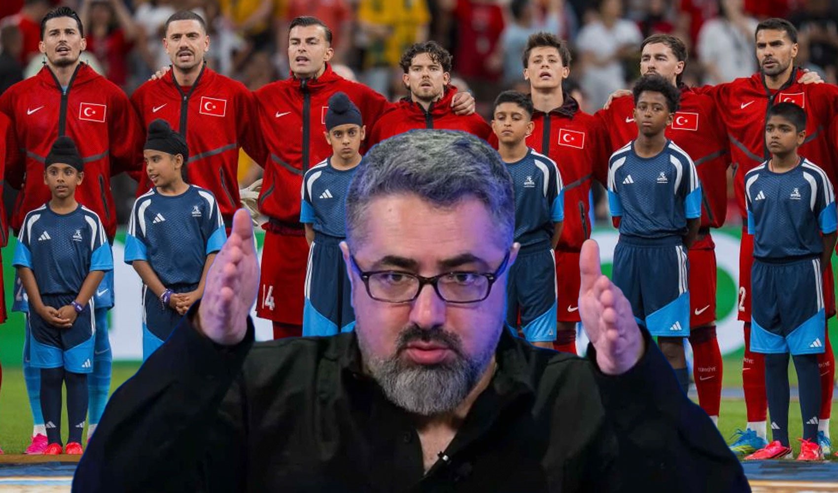 Avustralya mağlubiyetinden sonra futbolcuları topa tuttu