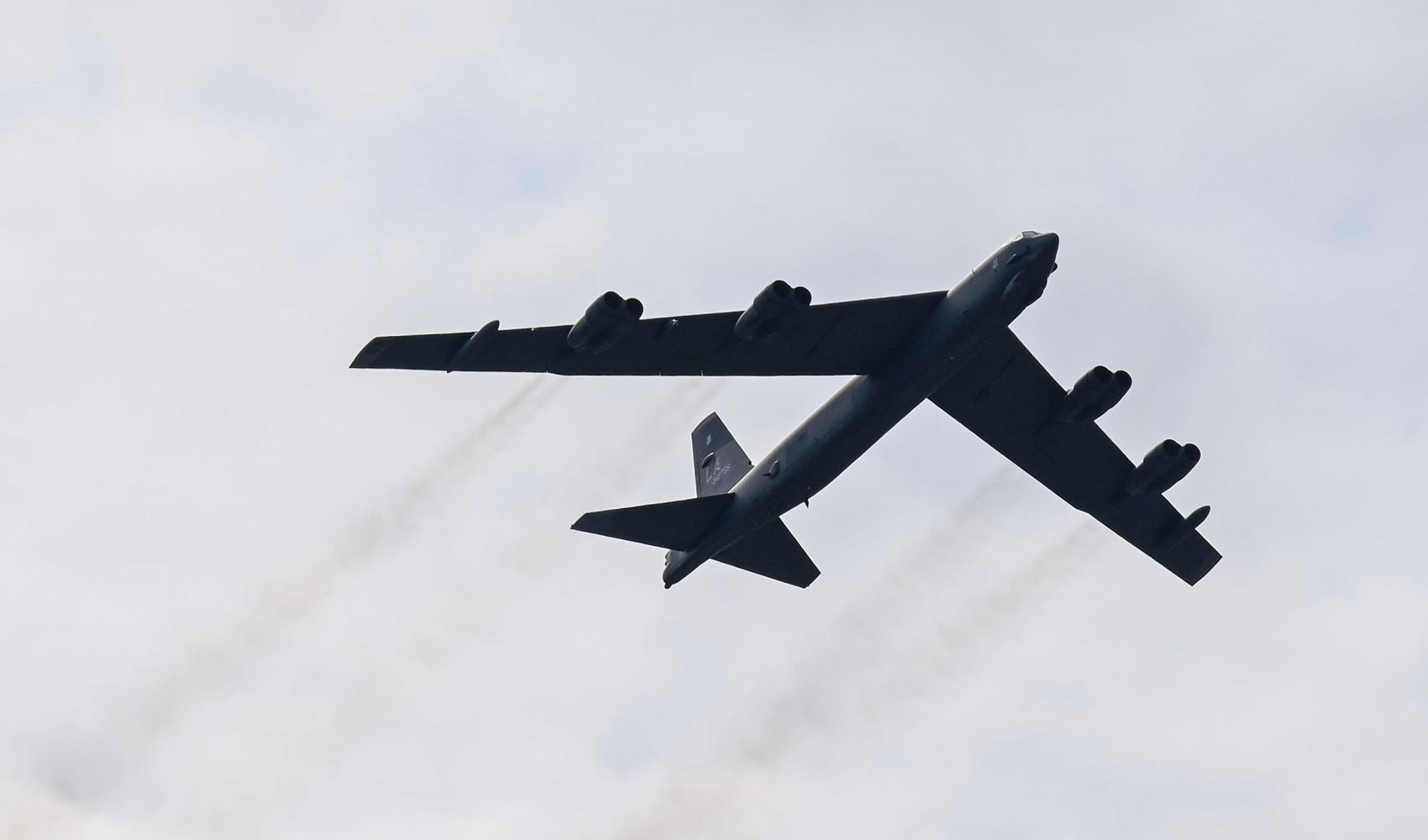 ABD’de B-52 bombardıman uçağı düştü
