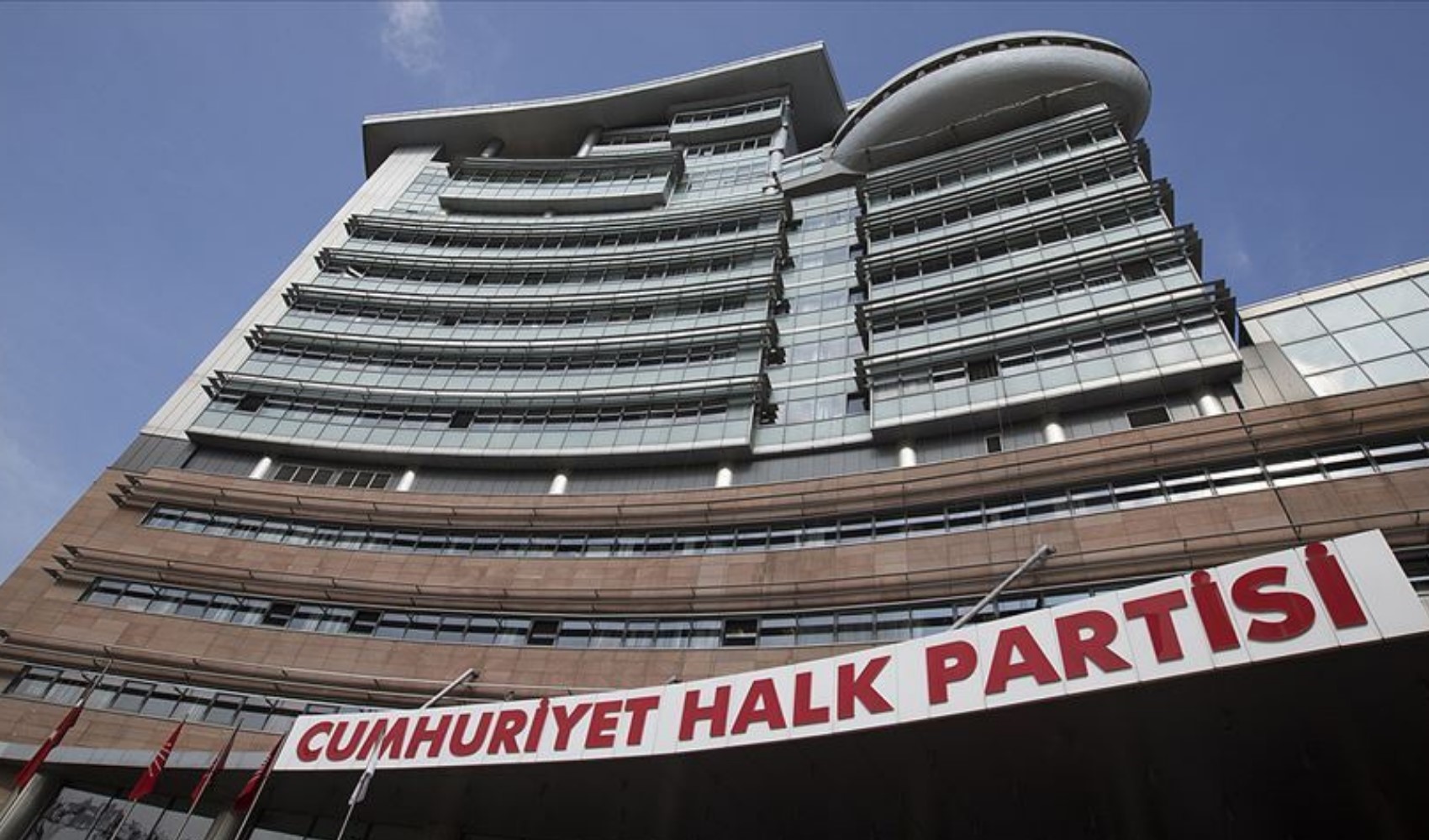Son Dakika: Olağanüstü kurultay imzaları CHP Genel Merkezi'nde! Kaç delege imza verdi?
