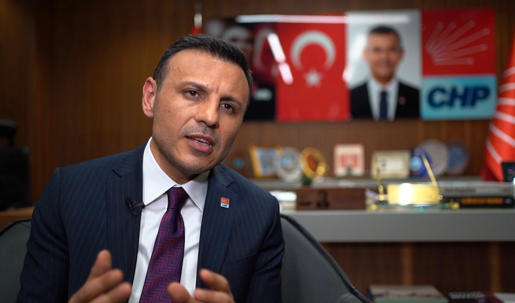 İhraç kararı sonrası Özgür Çelik'ten 'tanımıyoruz' çıkışı: Bu karar hukuksuzdur