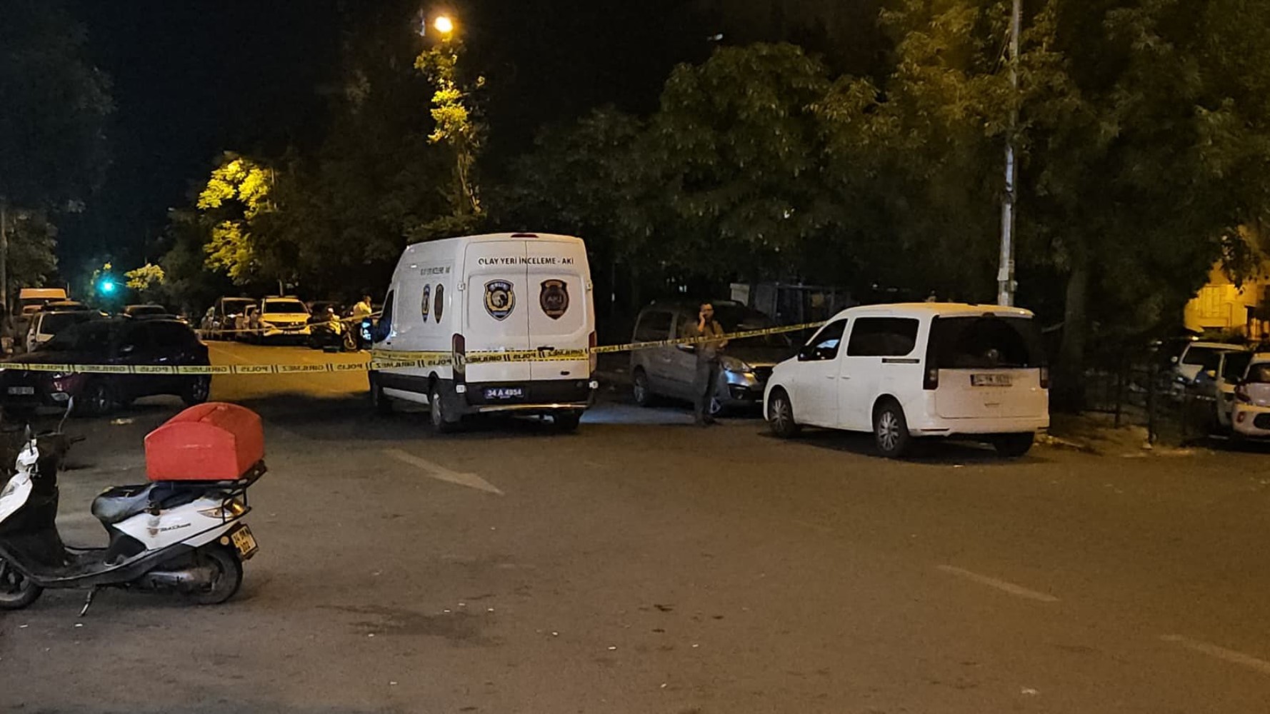 Eyüpsultan’da parkta silahlı saldırı: 3’ü ağır 5 yaralı