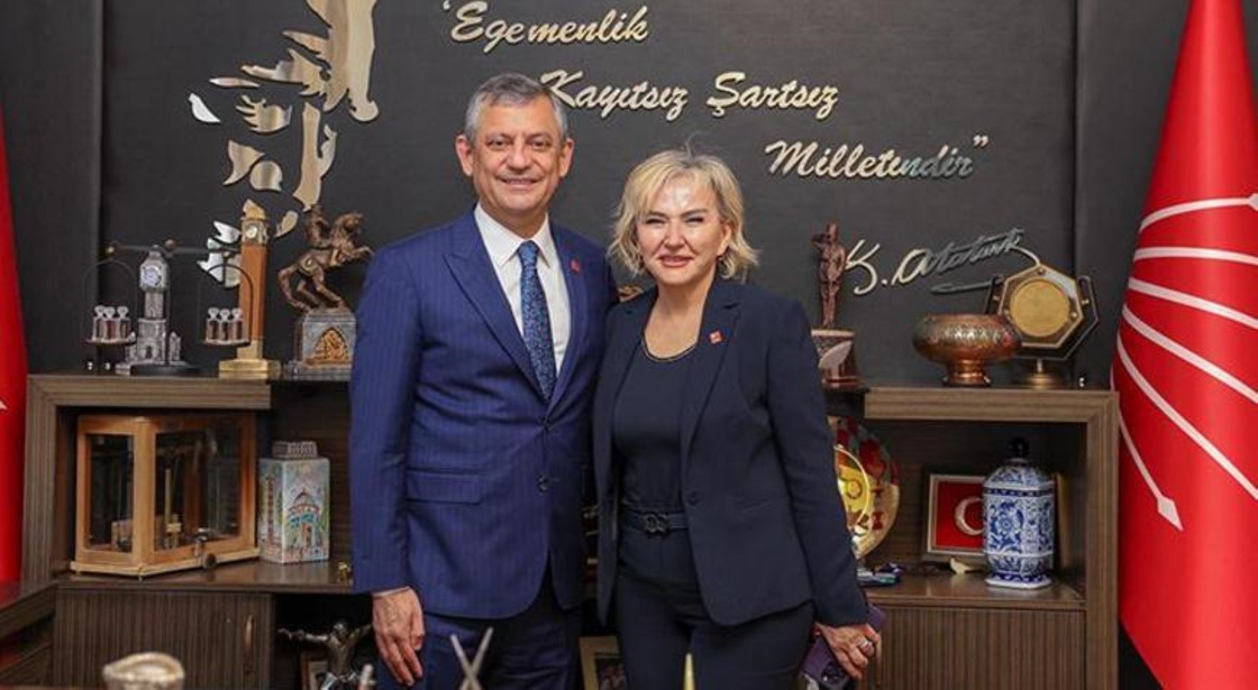 25 Haziran'da 2 isim daha AKP'ye katılacak! Belediye başkanı transferleri de yolda