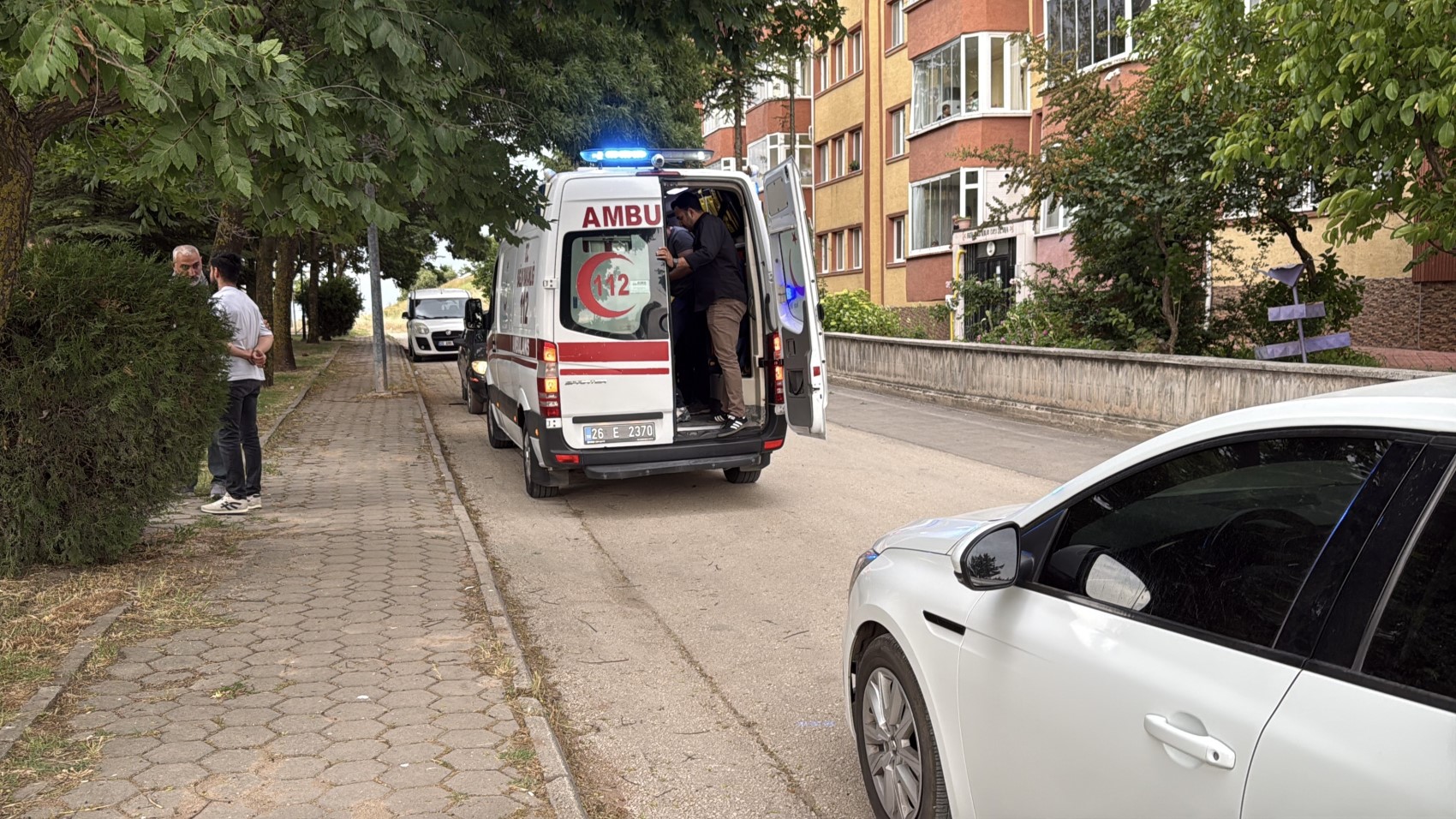 Eskişehir’de 'kız arkadaş' kavgası: 1 yaralı