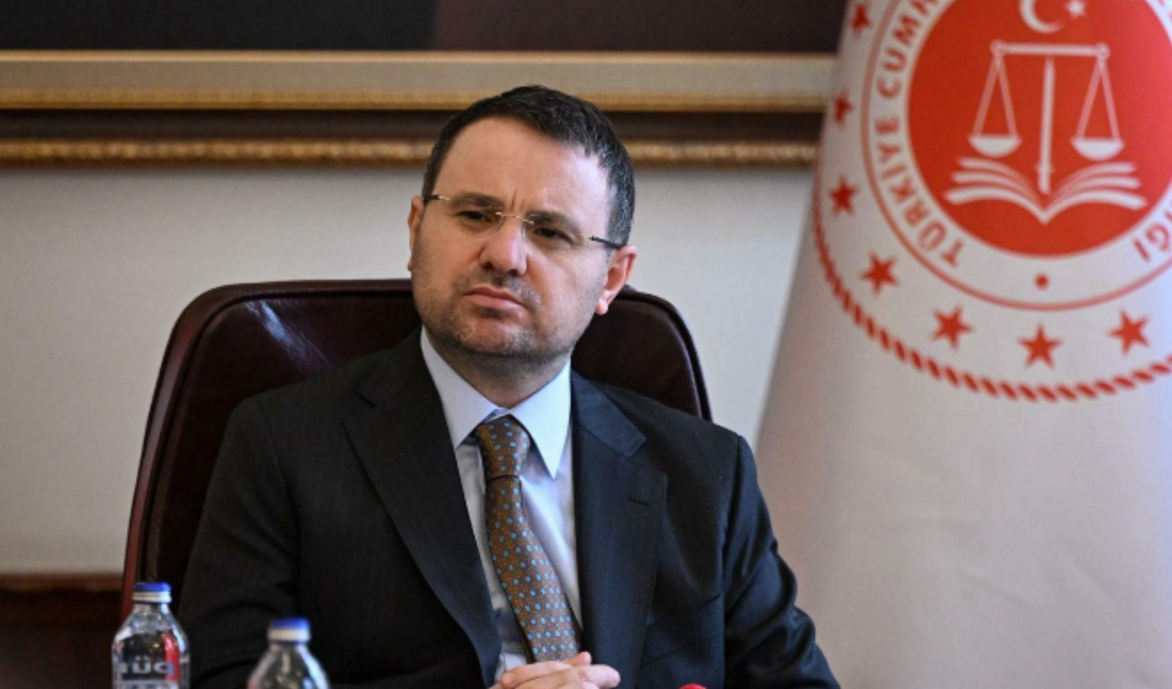 Bakan Gürlek açıkladı: Siber suç ve sanal bahis çetelerine dev operasyon