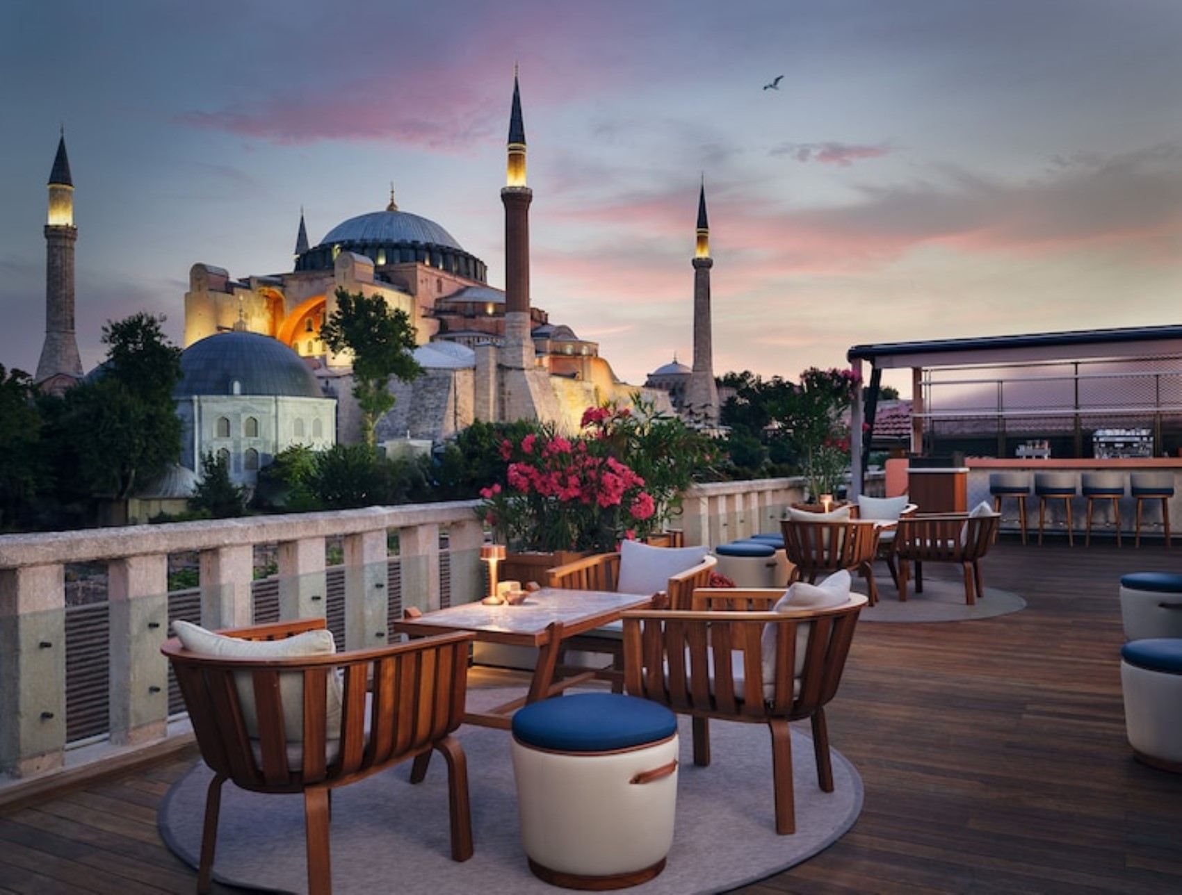 İstanbul'un en pahalı otelleri belli oldu: Gecelik oda fiyatları dudak uçuklattı