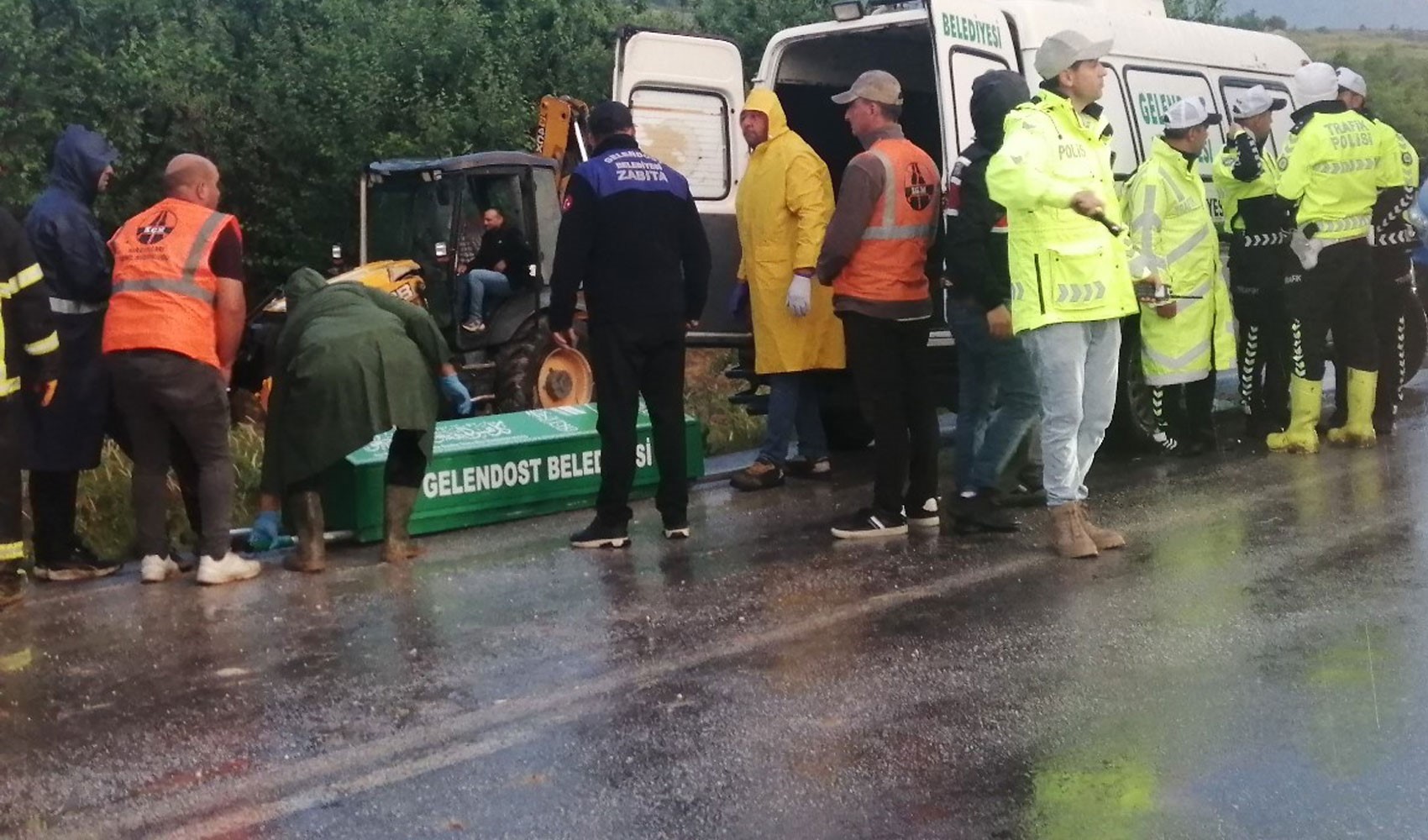 Isparta Valiliğinden kaza açıklaması: 5 ölü, 25 yaralı