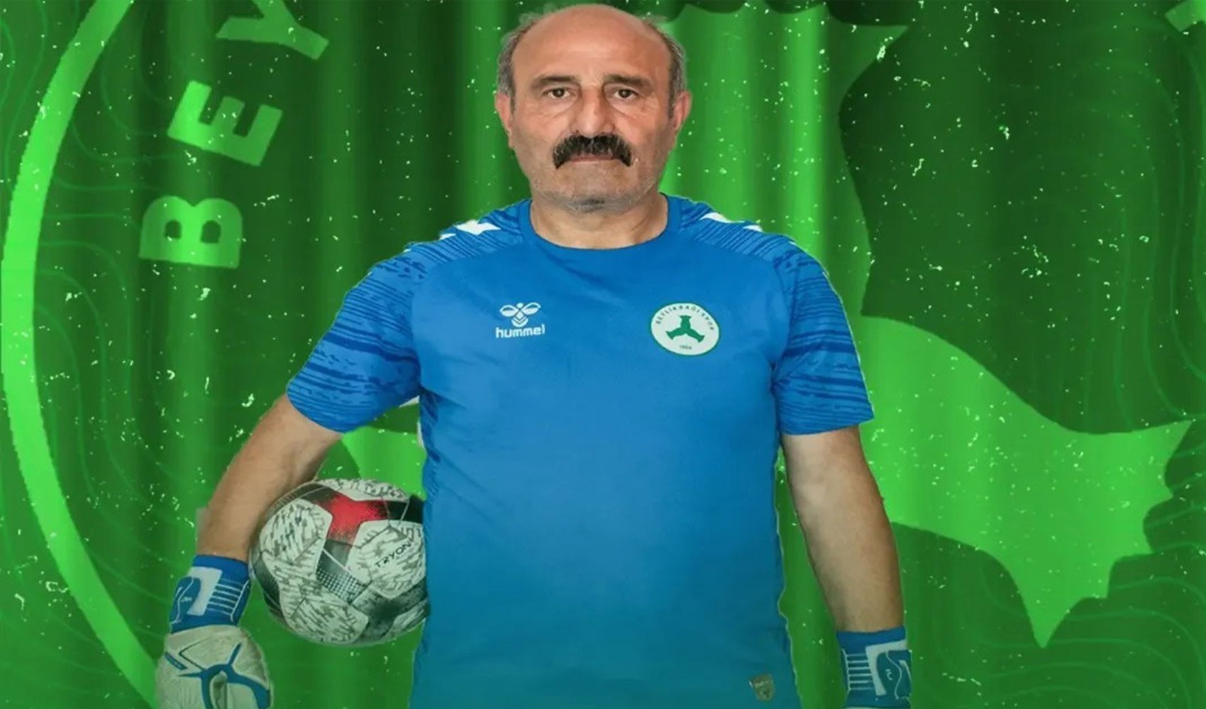 62 yaşındaki ismi kaleci transferi sandılar, sosyal medya karıştı