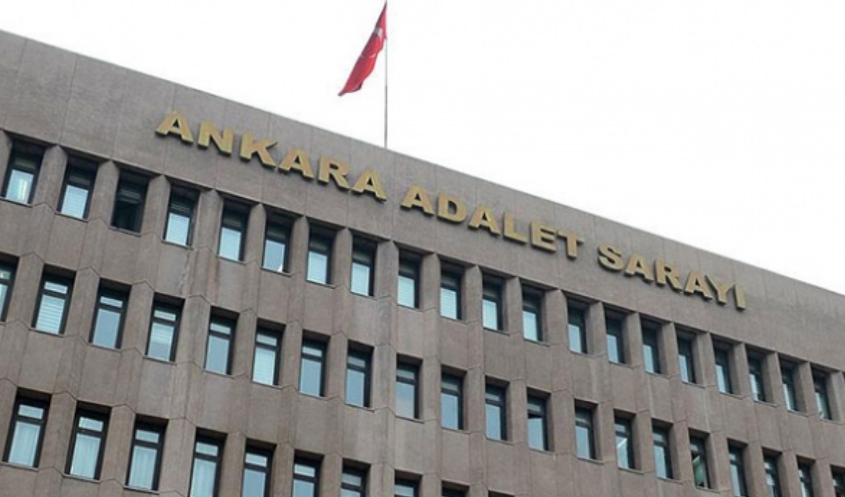 Ankara'da şafak operasyonu: NATO Zirvesi öncesi 209 kişi gözaltına alındı