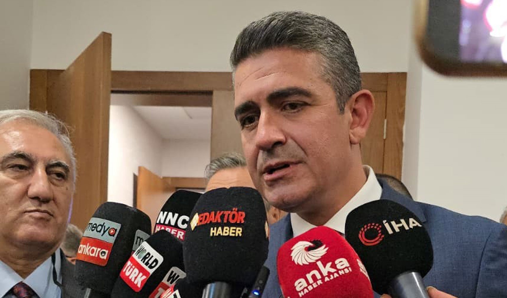 AKP'ye geçen CHP'li Koç'tan açıklama: Çok farklı olaylar, çok farklı yaşanmışlıklar, çok farklı birikmişlikler oldu