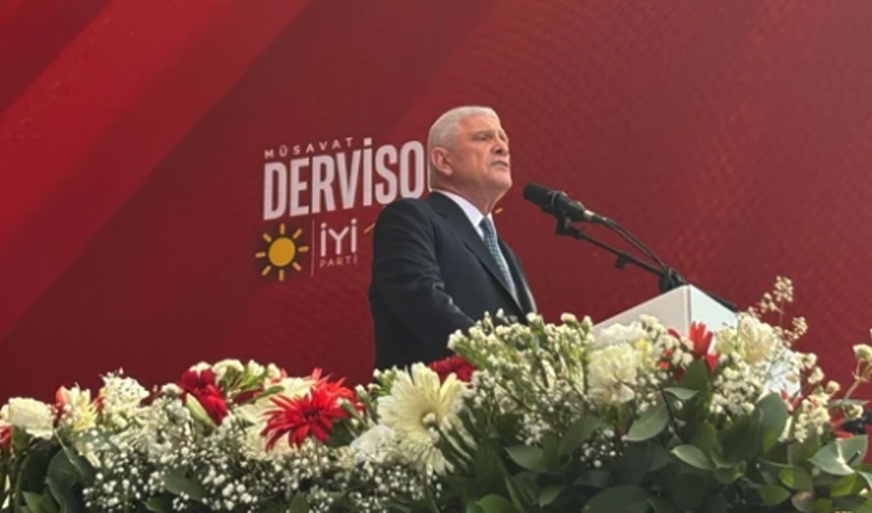 Kayyum hepimizin başındadır, kayyum devletin başındadır