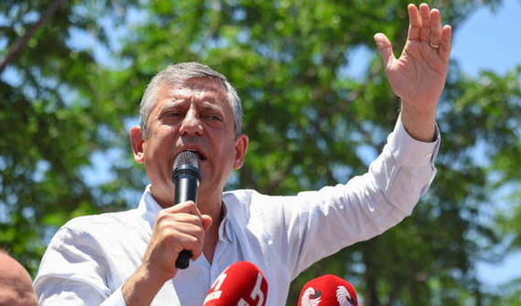 Özel'den Erdoğan'a yanıt gecikmedi