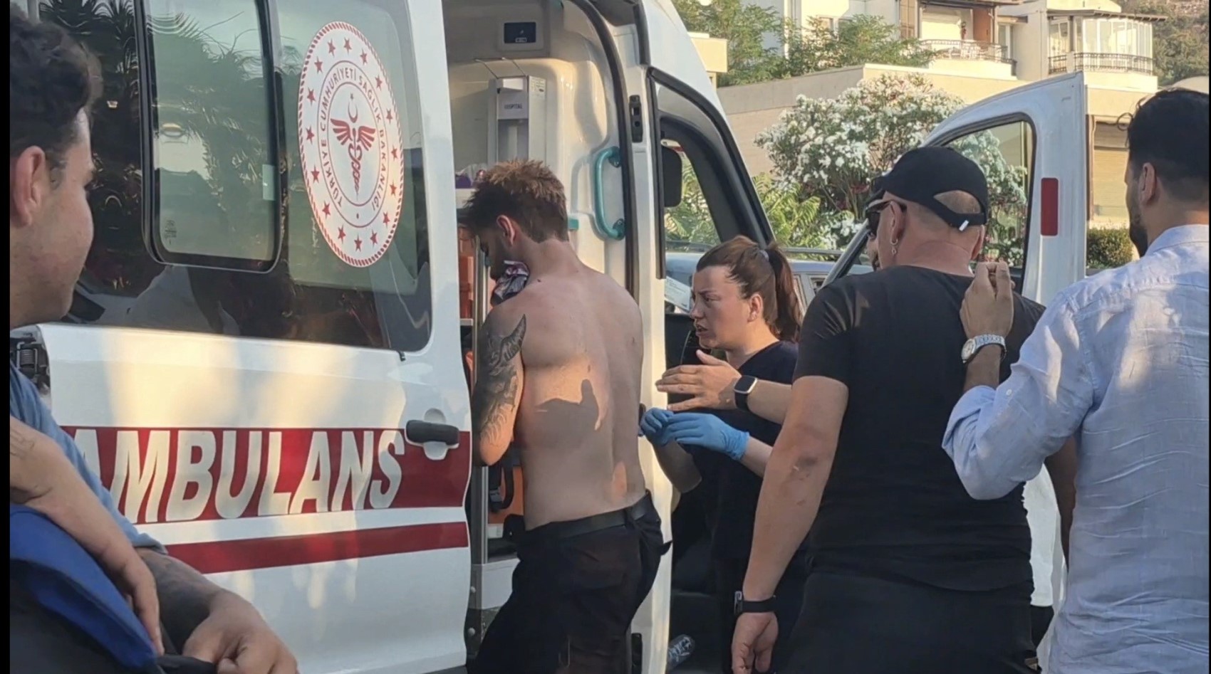 Market çalışanları ile dizi seti görevlileri kavga etti: 1 yaralı, 6 gözaltı
