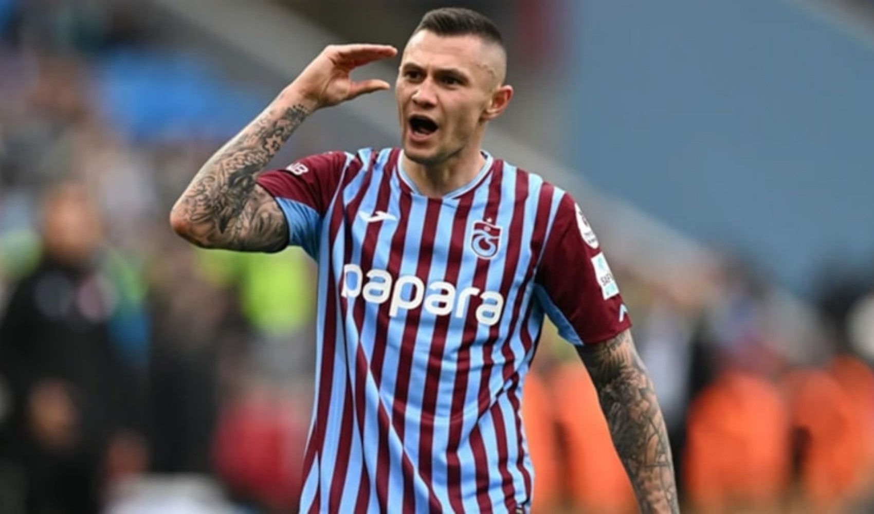 Trabzonspor'da ilk veda: Zubkov AEK yolcusu