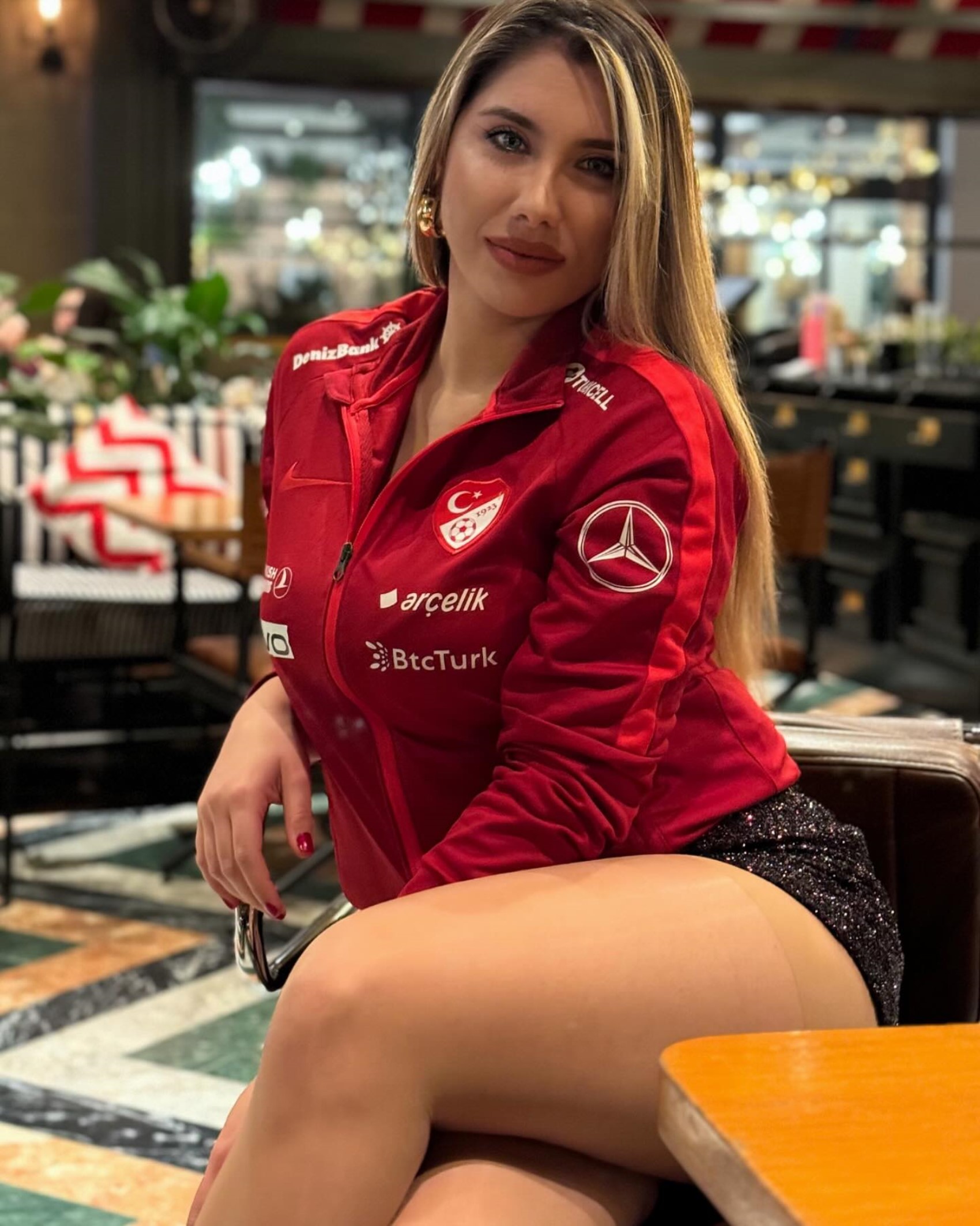Uyuşturucu soruşturmasında tutuklanmıştı: Tahliye edilen eski hakem Elif Karaarslan'dan ilk paylaşım