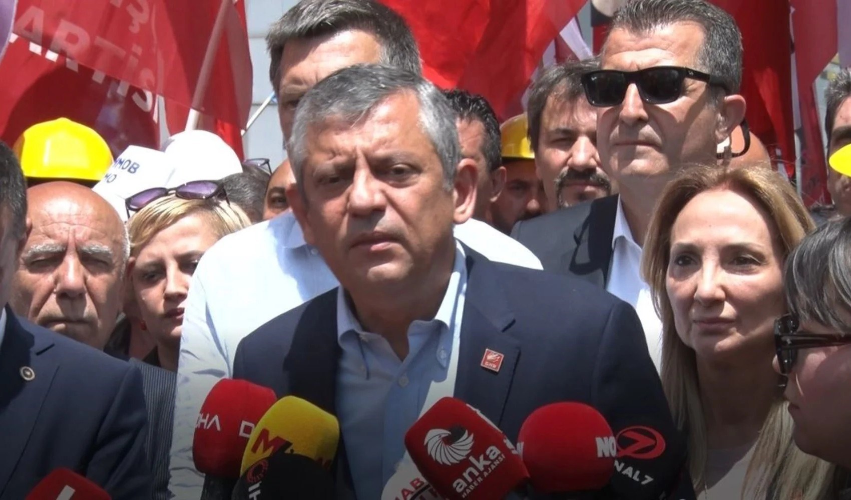 Özgür Özel: Son kuruş ödenene, haklarını alana kadar madencilerin arkasındayız