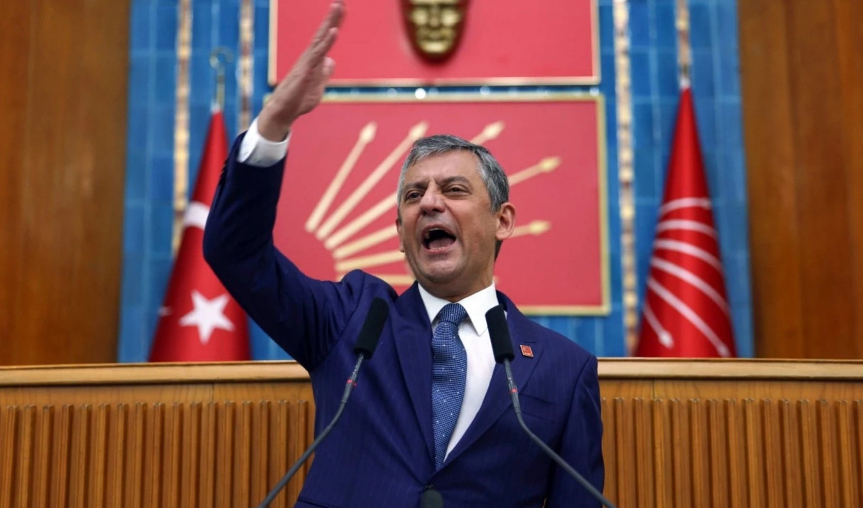 Özgür Özel yeni parti için düğmeye bastı!