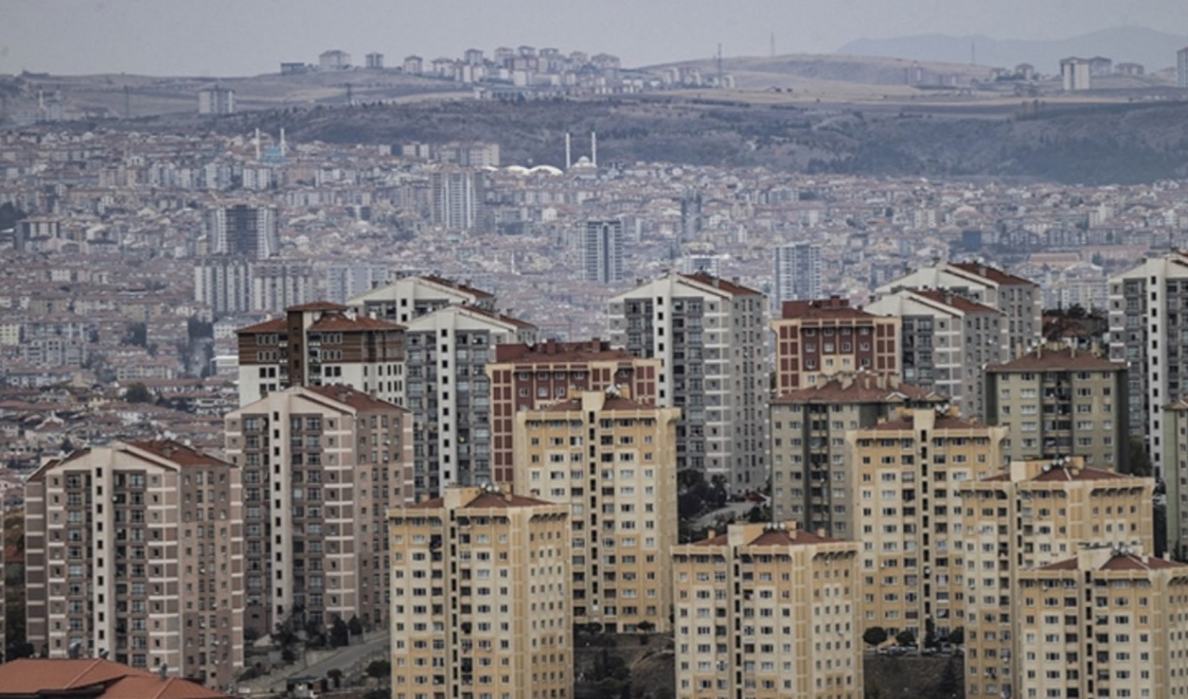 Milyonlarca kiracı ve ev sahibinin beklediği rakam açıklandı! Haziran ayı kira zam tavanı belli oldu