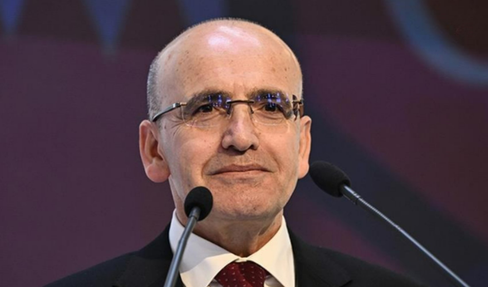 Bakan Şimşek'ten enflasyon mesajı: Enerjideki baskıyı adımlarla sınırladık