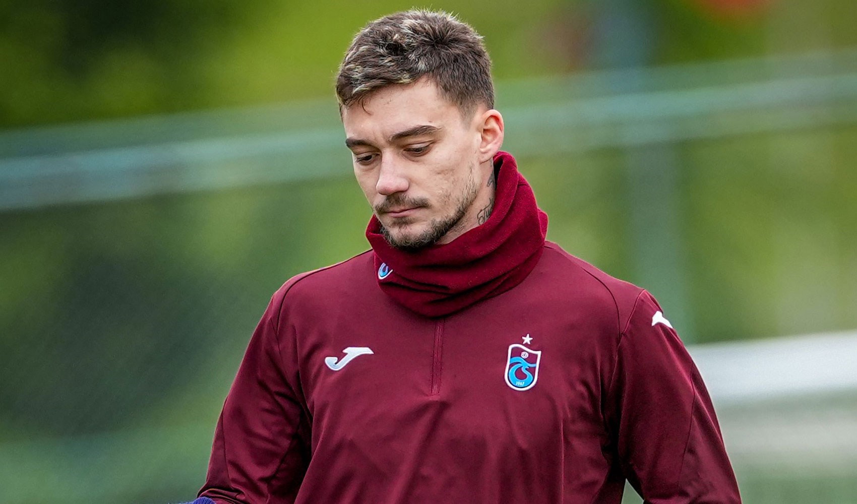 Trabzonspor, Ernest Muçi ile 3+1 yıllık sözleşme imzaladı