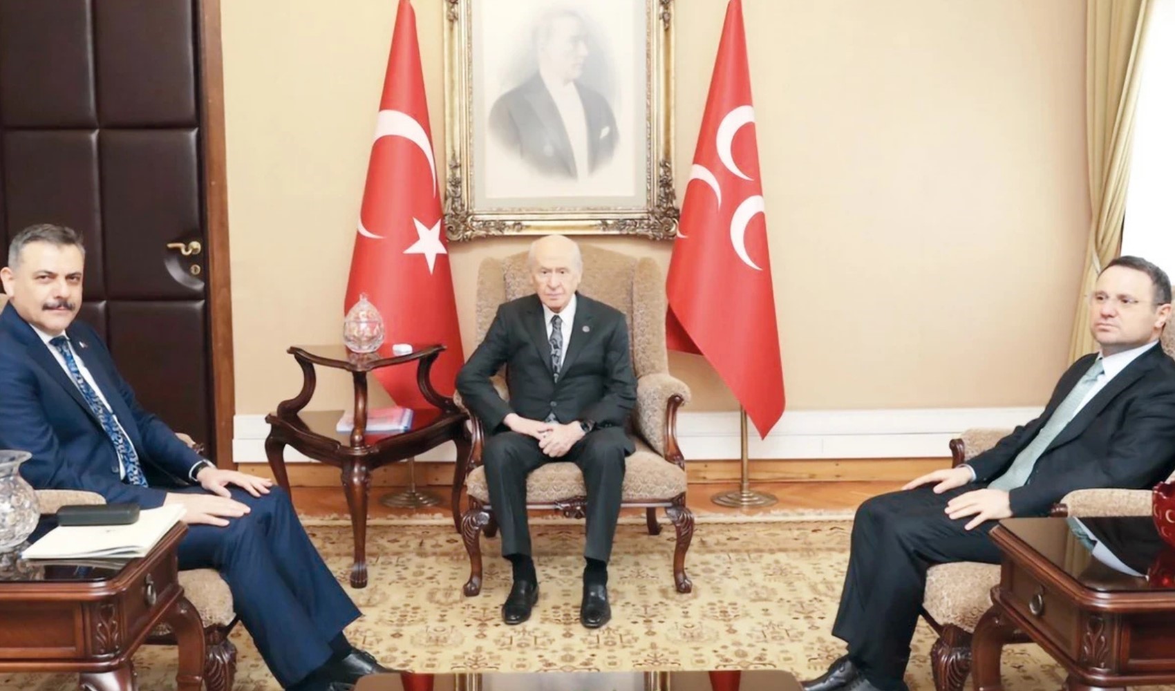 Bahçeli’ye sunulan 7 maddelik taslak ortaya çıktı: Açılım sürecinde kritik yasa hazırlığı