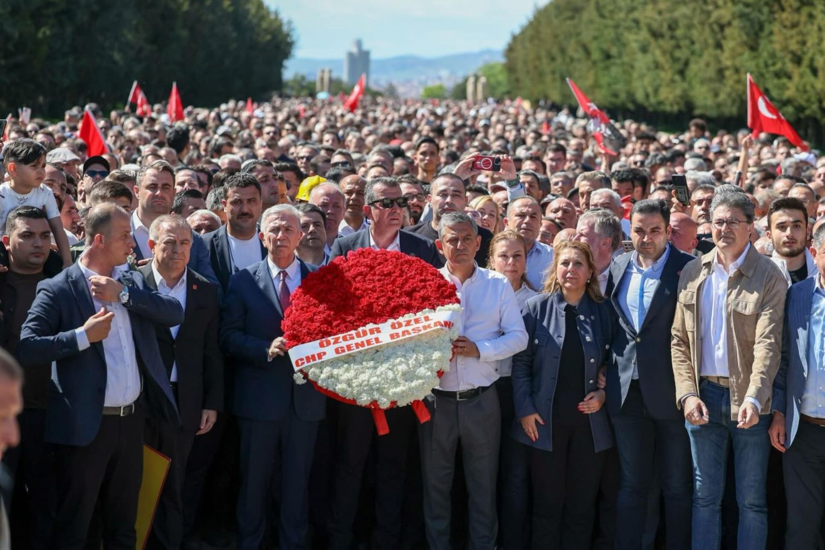 CHP tabanında dikkat çeken sonuç: Mutlak butlan anketinde Erdoğan ve Kılıçdaroğlu ayrıntısı