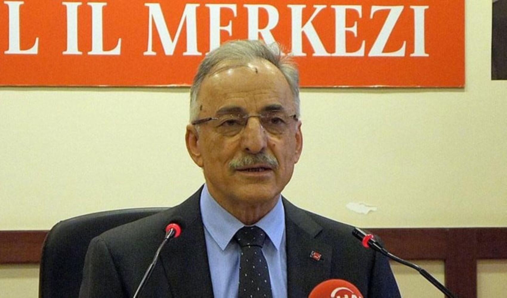Murat Karayalçın'dan çarpıcı değerlendirme: CHP'ye kurulan tuzaktan, birbirimize tutunarak çıkabiliriz