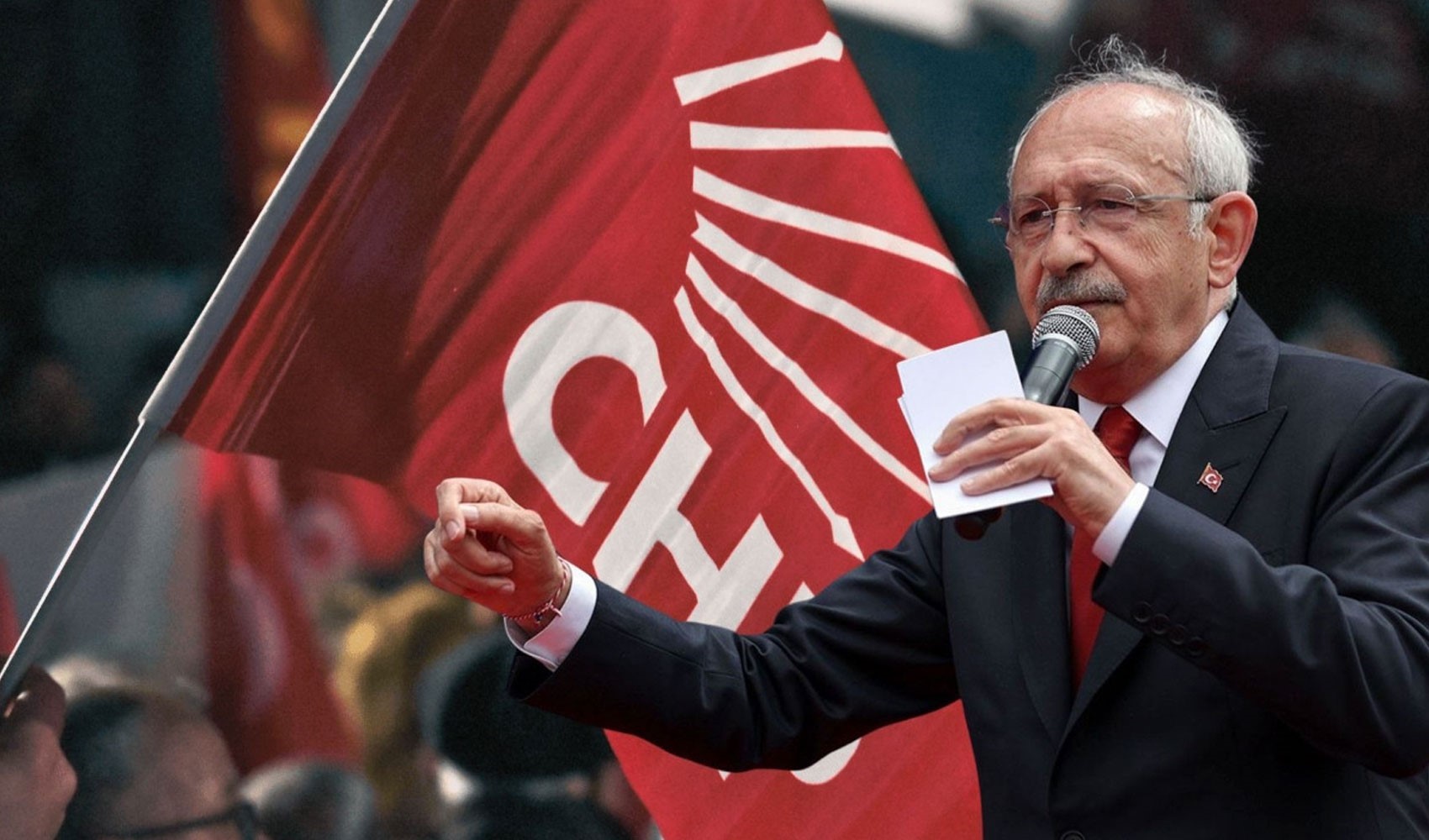 Kılıçdaroğlu'ndan kürsüde kurultay mesajı