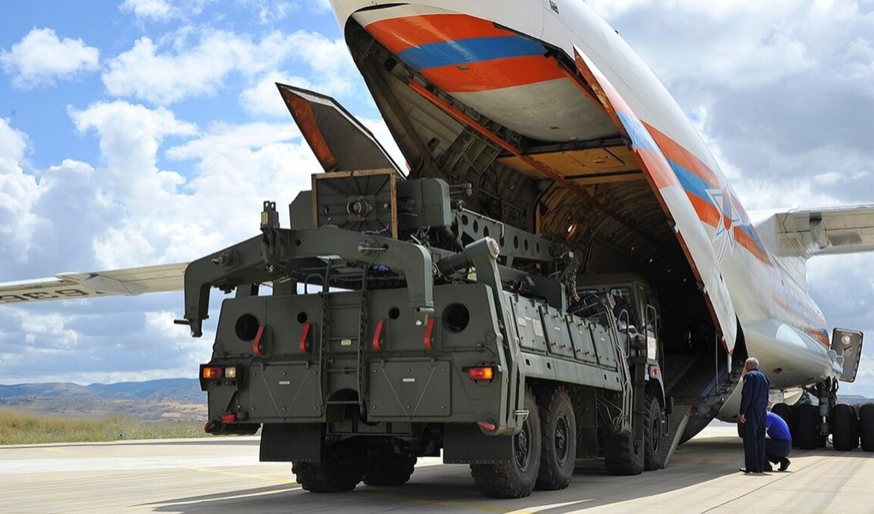 S-400 sistemlerinin satışı gündeme gelmişti