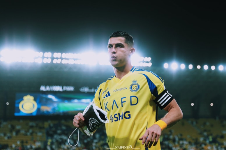 Ronaldo yine attı! En büyük rekoru için durmuyor...