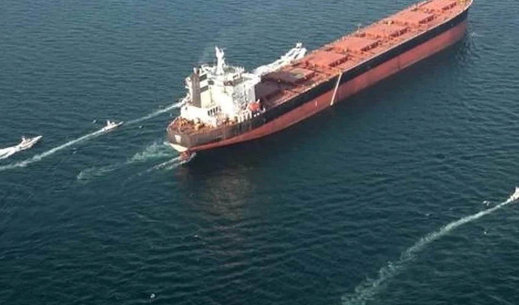 Rusya'nın Odessa saldırısında Türk sahipli gemiler vuruldu! Bir denizci öldü, kaptan aranıyor