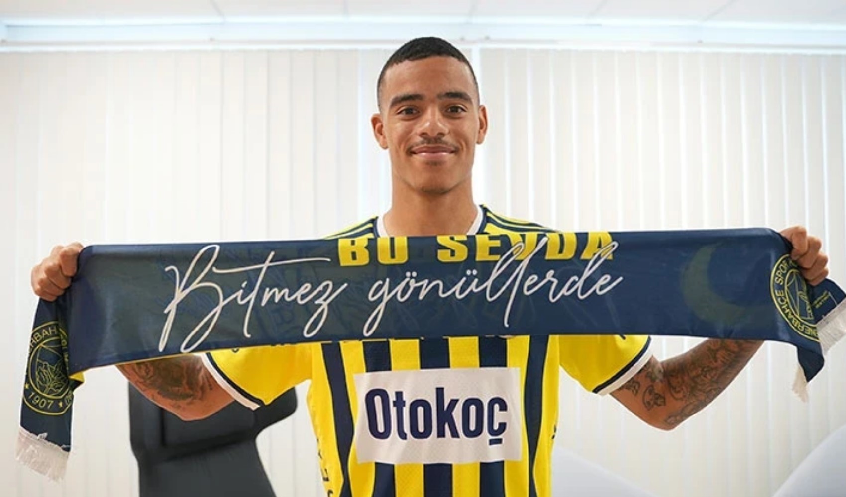 Fenerbahçe'de yeni transferlerin forma numaraları belli oldu