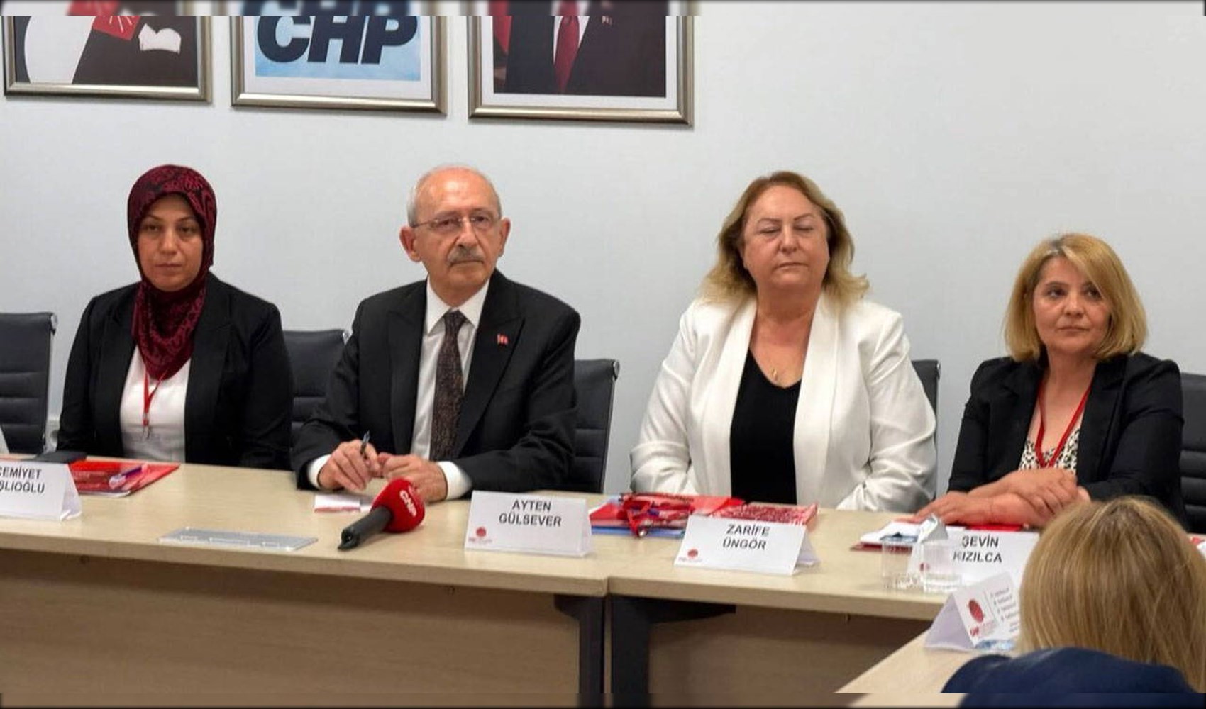 Kemal Kılıçdaroğlu,  yönetici eğitim toplantısına katıldı