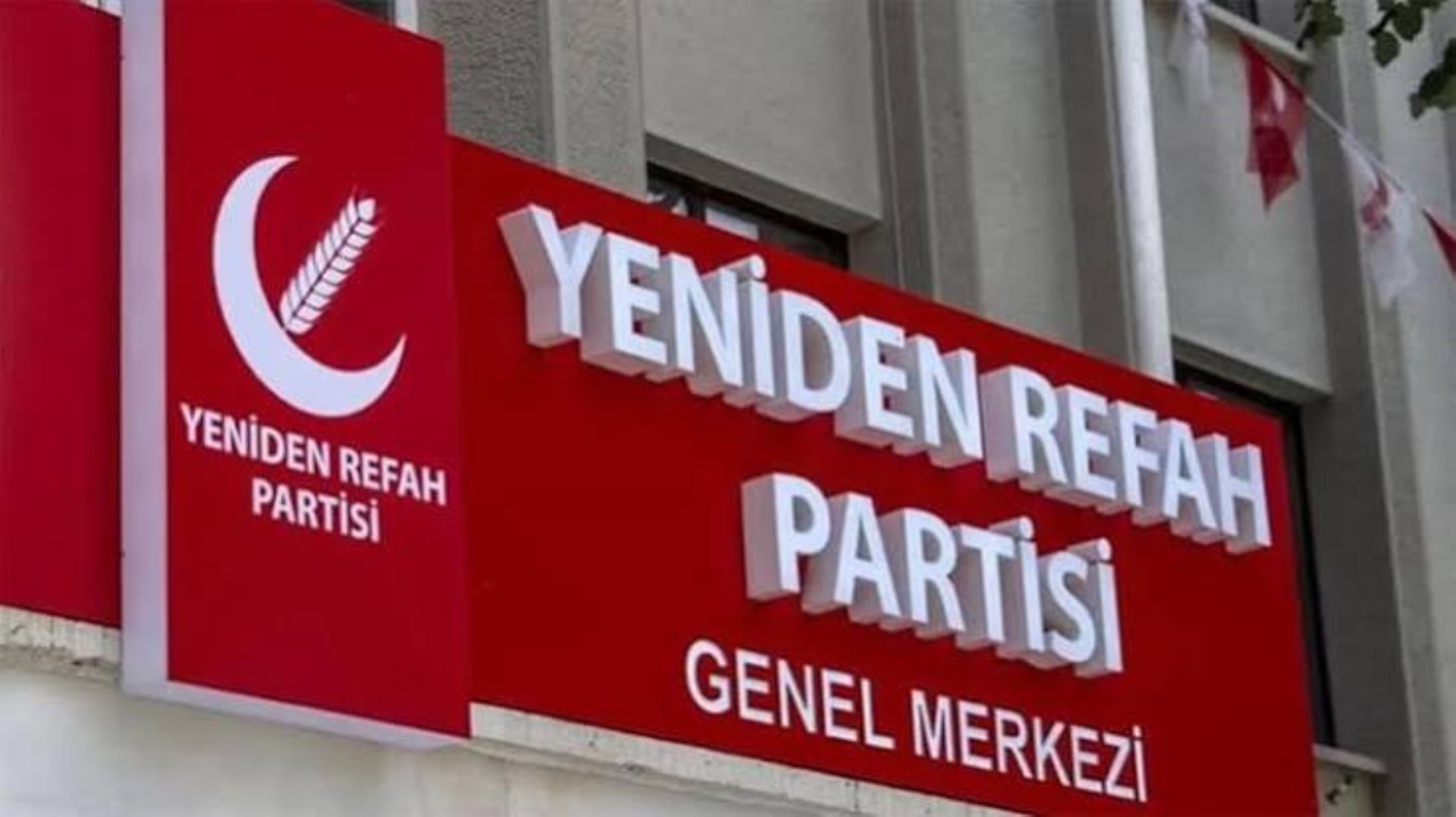 Erdoğan ve Kılıçdaroğlu'nu düşündürecek sonuç: Özgür Özel'in 'Yeni Parti'si 3 farklı şirketin anketine damga vurdu!