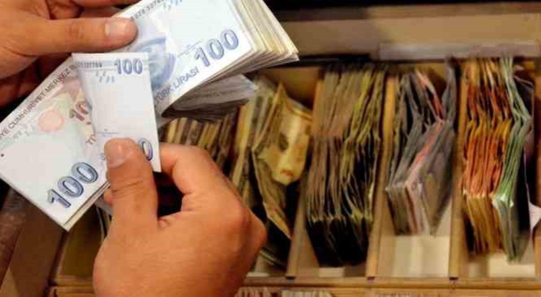Milyonlarca emeklinin gözü açıklanacak zam oranında! Rakam netleşiyor
