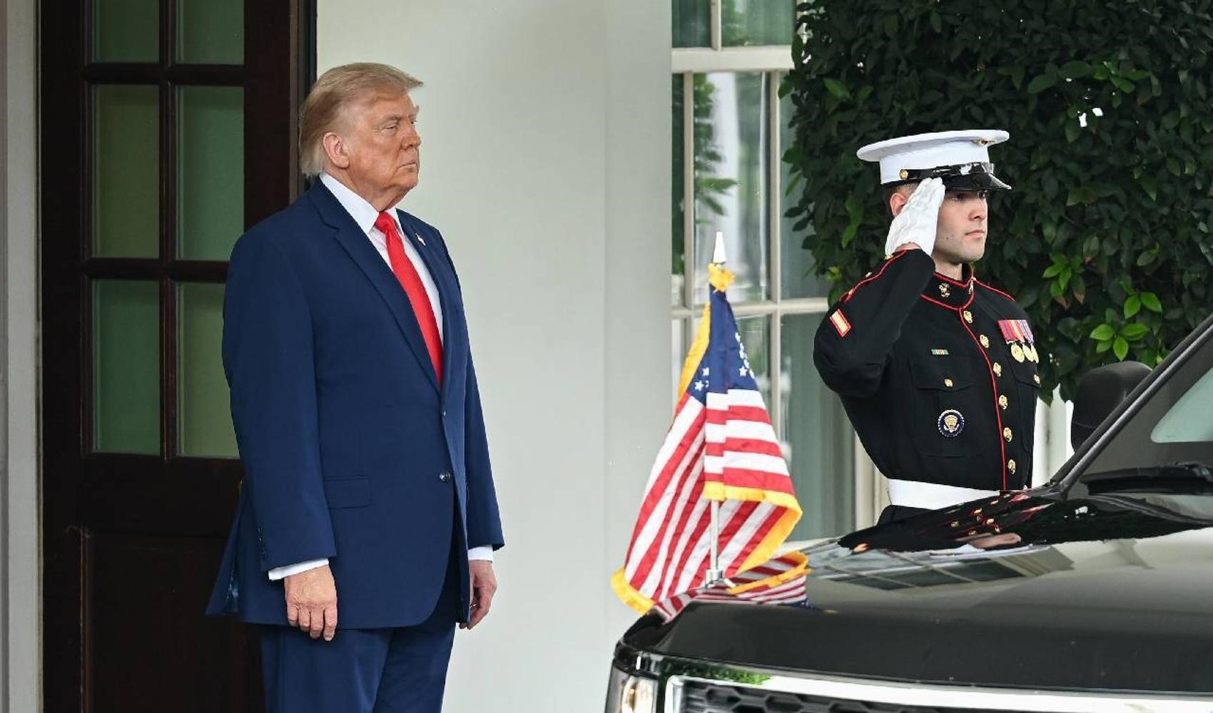 Trump’tan İran’a yeni saldırı tehdidi: Kazma Dağı bölgesini çok güçlü biçimde vuracağız