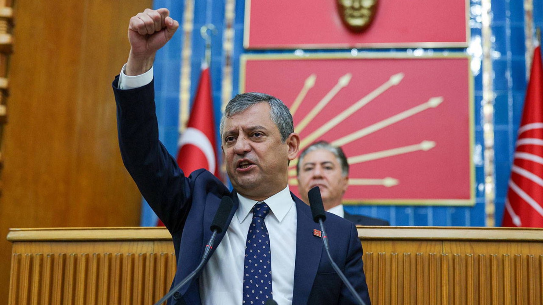 Striking picture for Özgür Özel's 'New Party' in AREA's latest poll