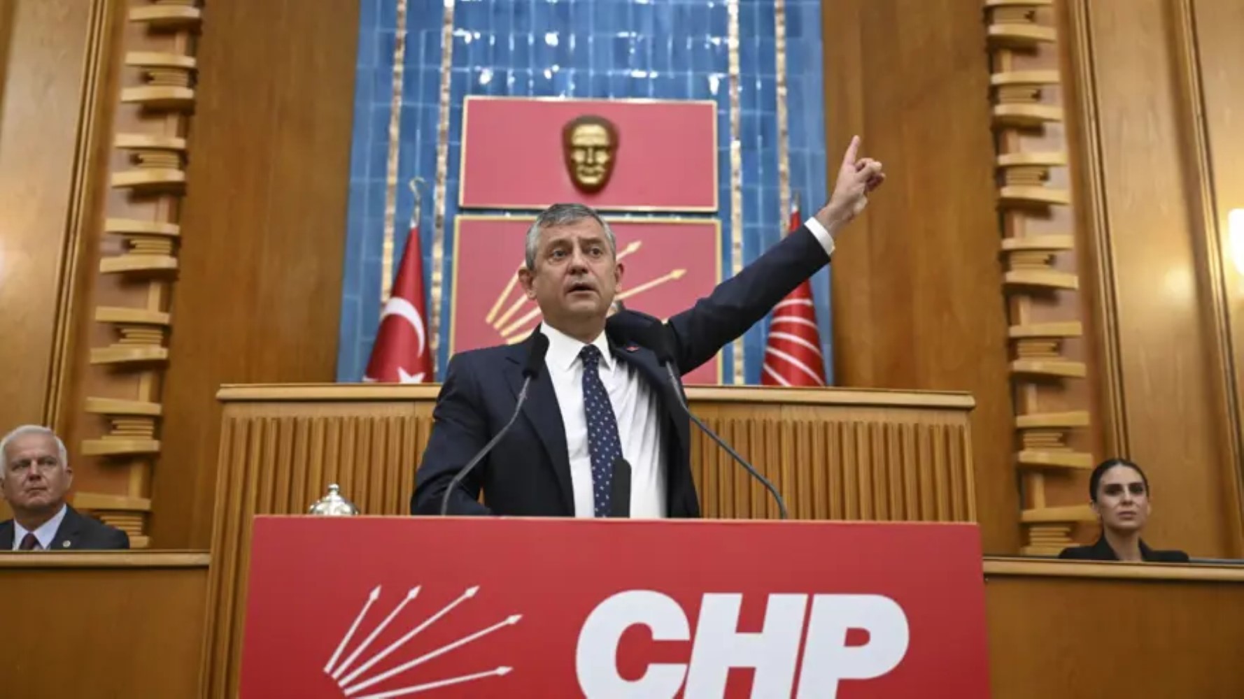 Striking picture for Özgür Özel's 'New Party' in AREA's latest poll