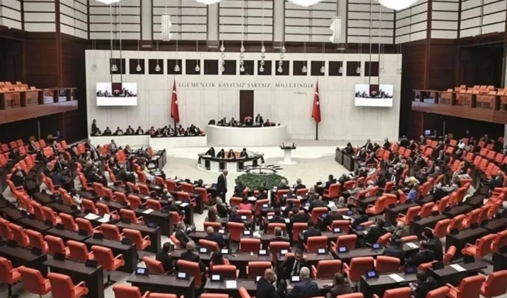 Yeni parti sonrası TBMM’de sandalye dağılımı için yeni tahmin